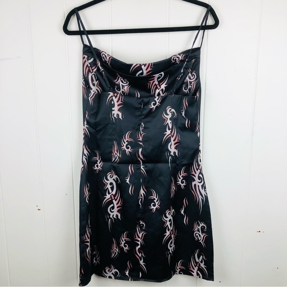 Urban Outfitters Womens Mallory Cowl Slip Dress Medium - Picture 6 of 12